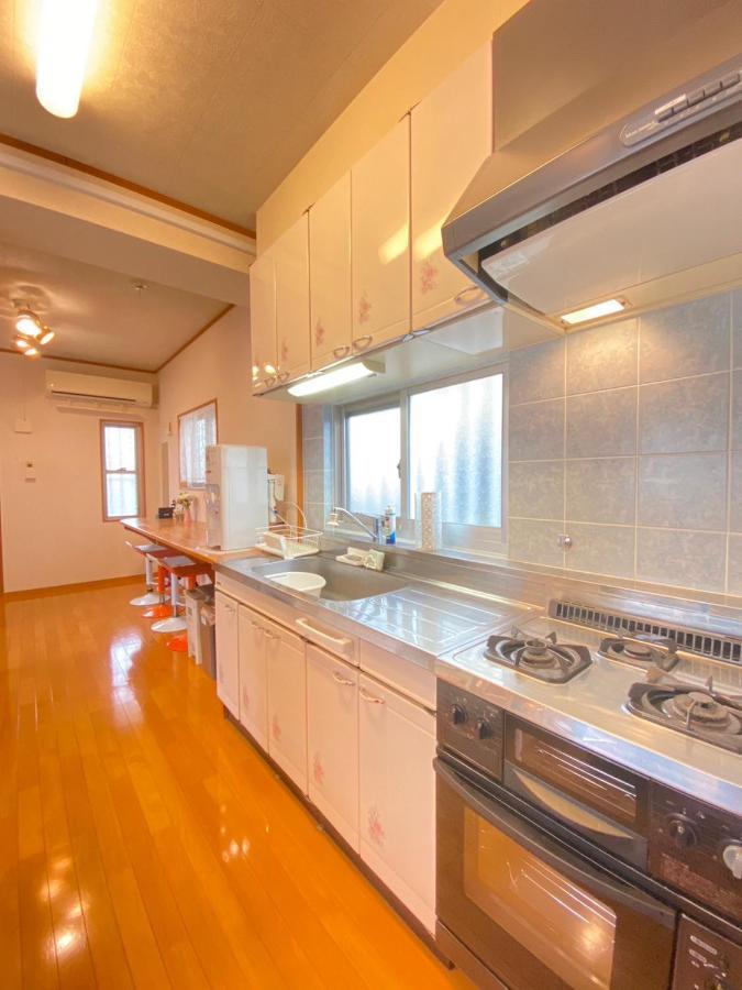 いえろーはうす Villa Okinawa Exteriör bild