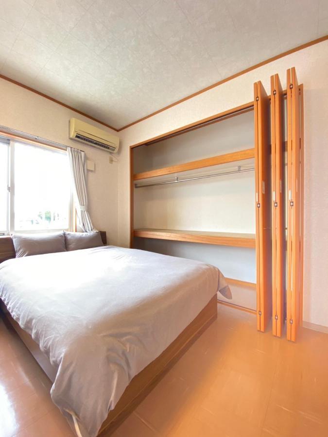 いえろーはうす Villa Okinawa Exteriör bild